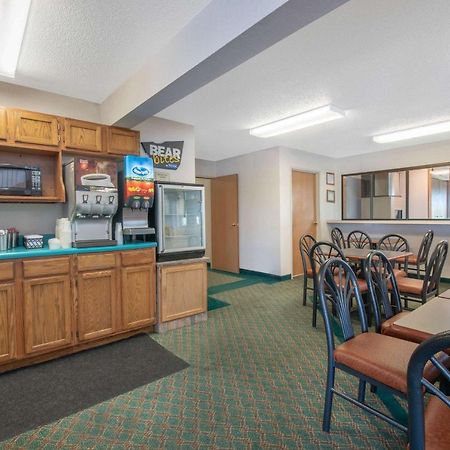 Travelodge By Wyndham Spearfish Esterno foto