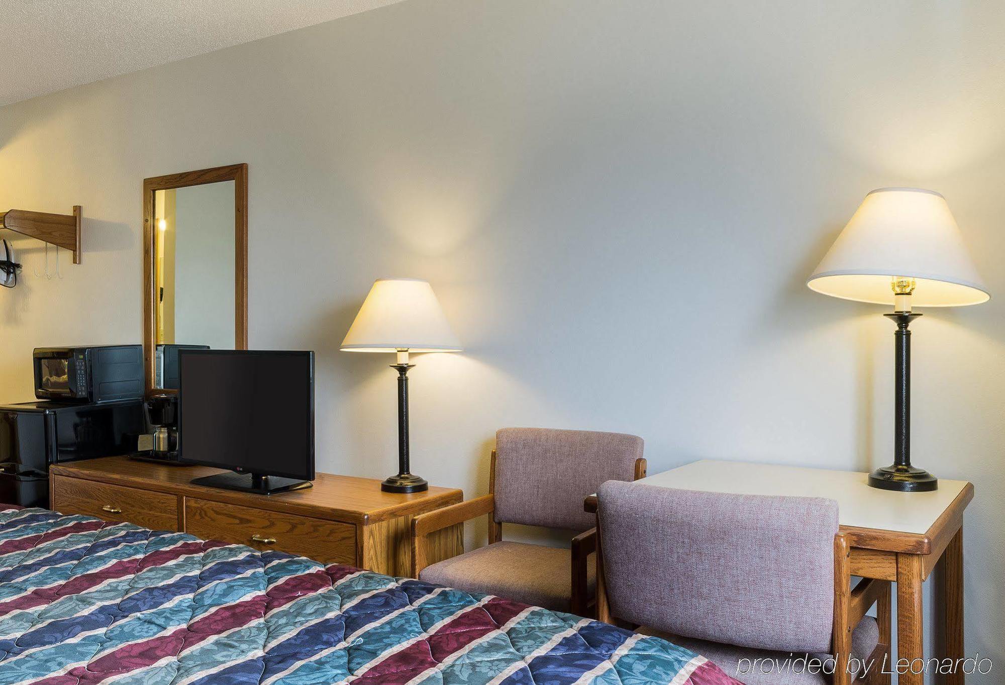 Travelodge By Wyndham Spearfish Esterno foto