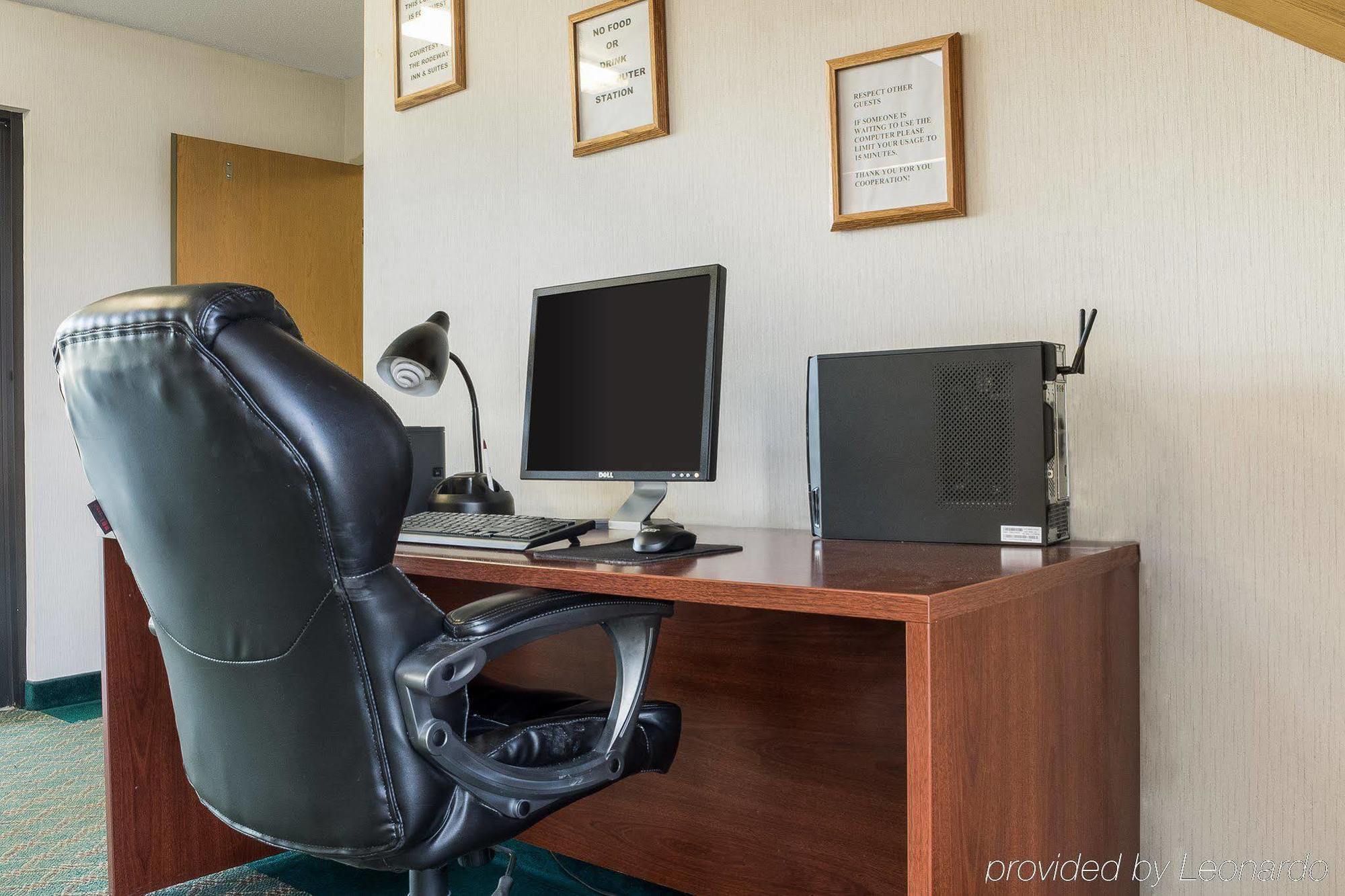 Travelodge By Wyndham Spearfish Esterno foto